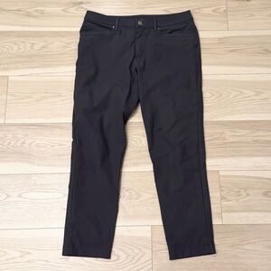 Lululemon Men’s ABC Slim Fit Pants 28”